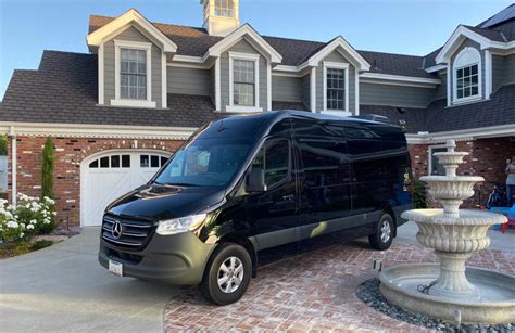 sprinter for rent near me.